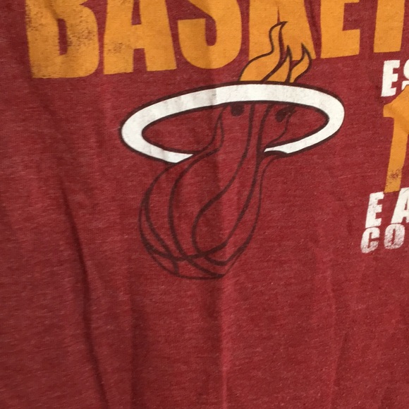NBA Miami Heat T shirt - Picture 4 of 6